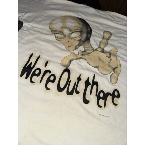 NWT~Vintage JAM Sun Active Alien “We’re Out There” Graphic T-Shirt Size Medium - Picture 7 of 9